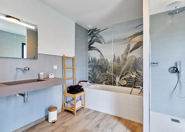 Hébergement de vacances Les Lilas By Interhome Portbail